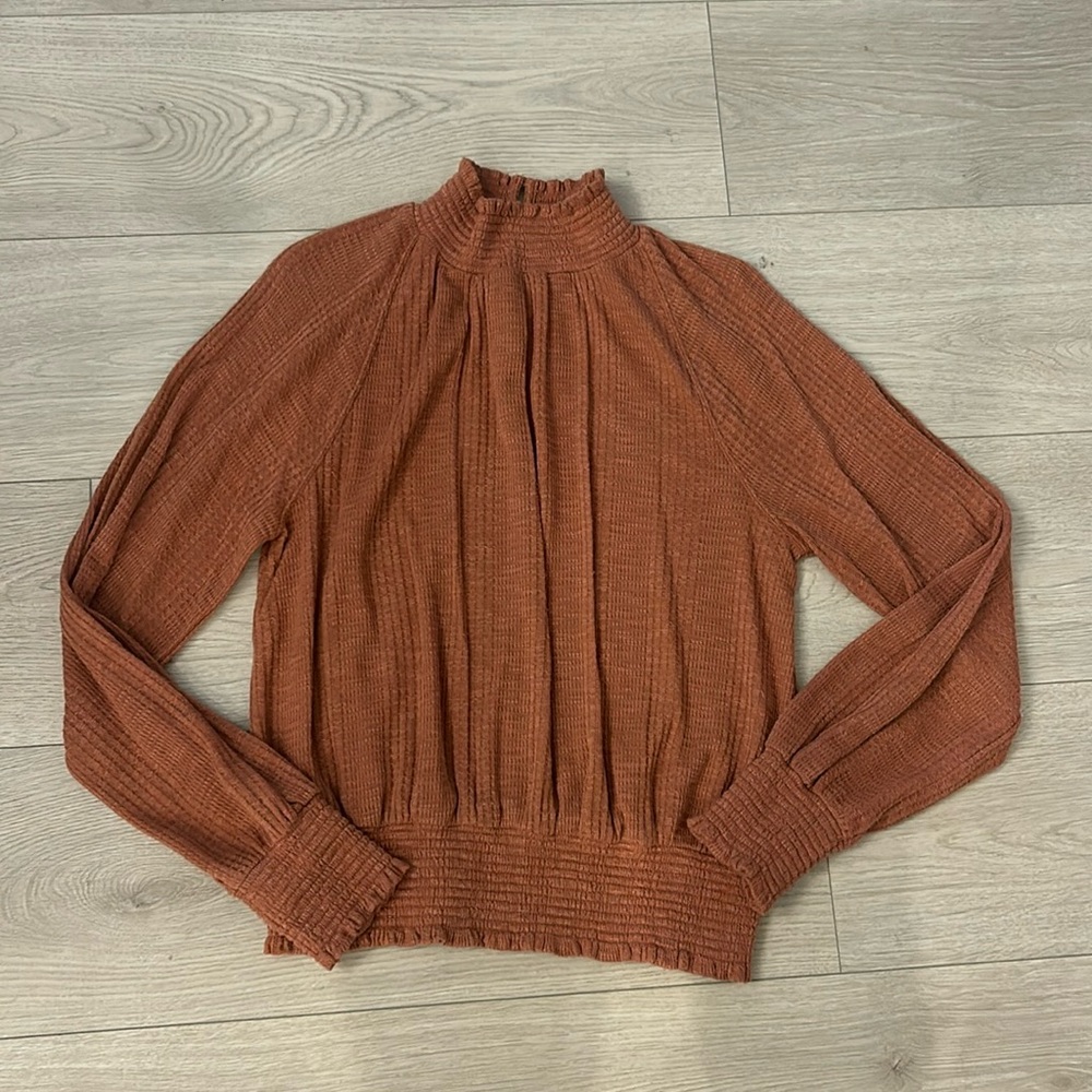 Free people shirt size small
